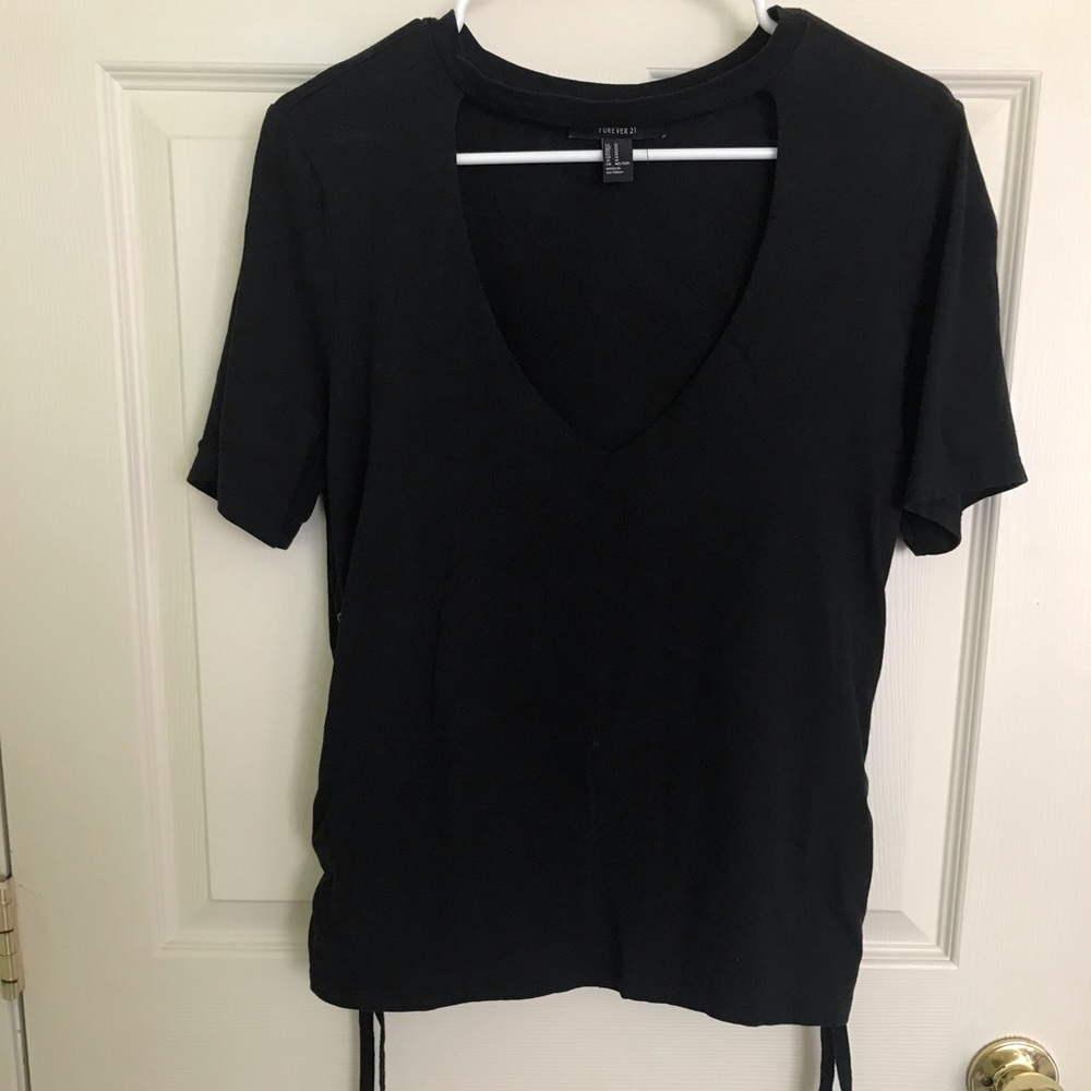 Forever21 black cut out v-neck top